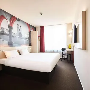 2* فندق بي آند بي كراكوف سنتروم