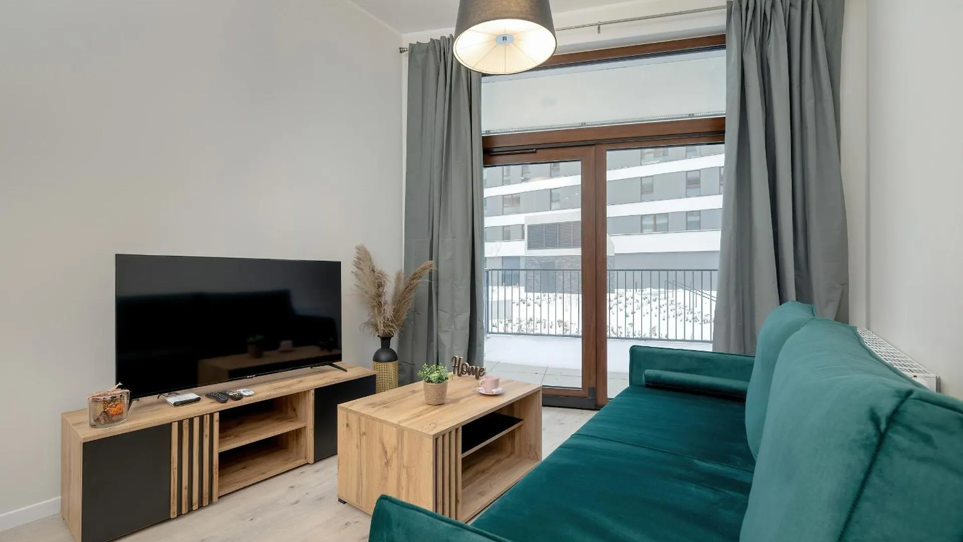 Luxury Apartment Near The City Center Of Cracow By Renters Prestige Krakow