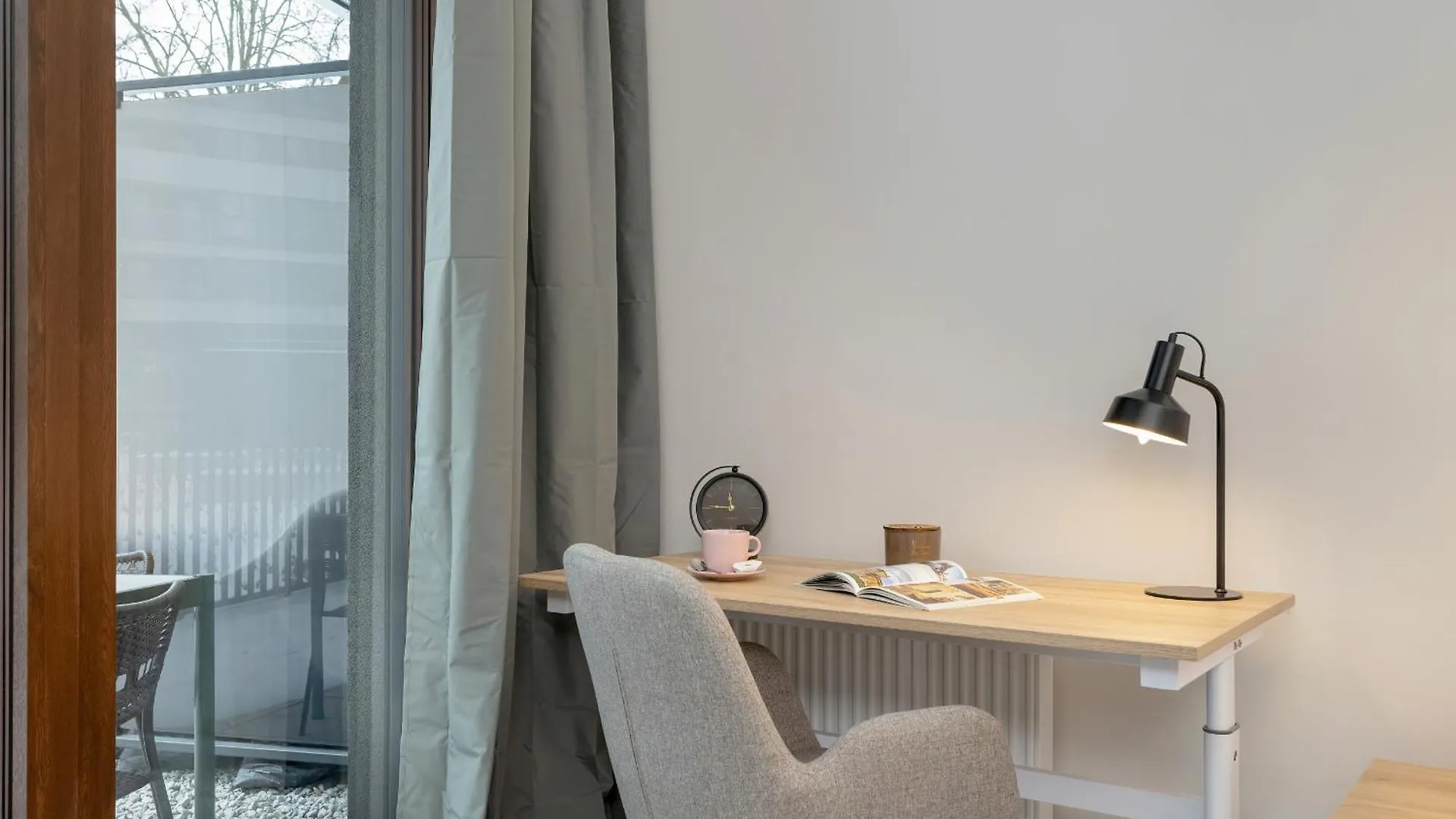 Luxury Apartment Near The City Center Of Cracow By Renters Prestige Krakow
